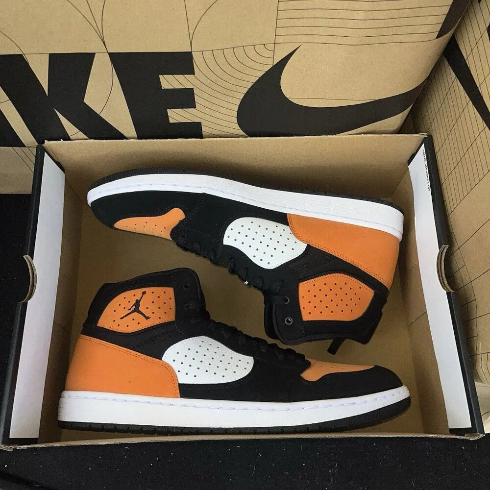 Nike Men’s High-Top Basketball Sneakers - Black, Orange, White